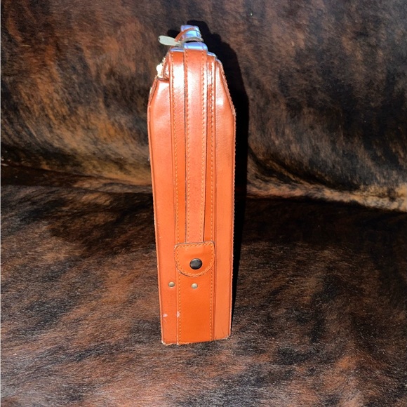 Classic Vintage Leather Briefcase EUC - Picture 3 of 8